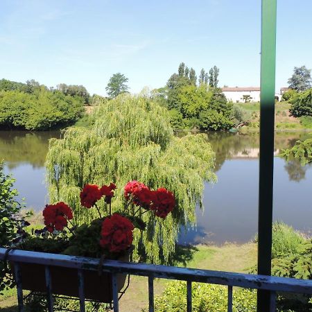 Le Jardin Des Cygnes Bed and Breakfast Pineuilh Buitenkant foto