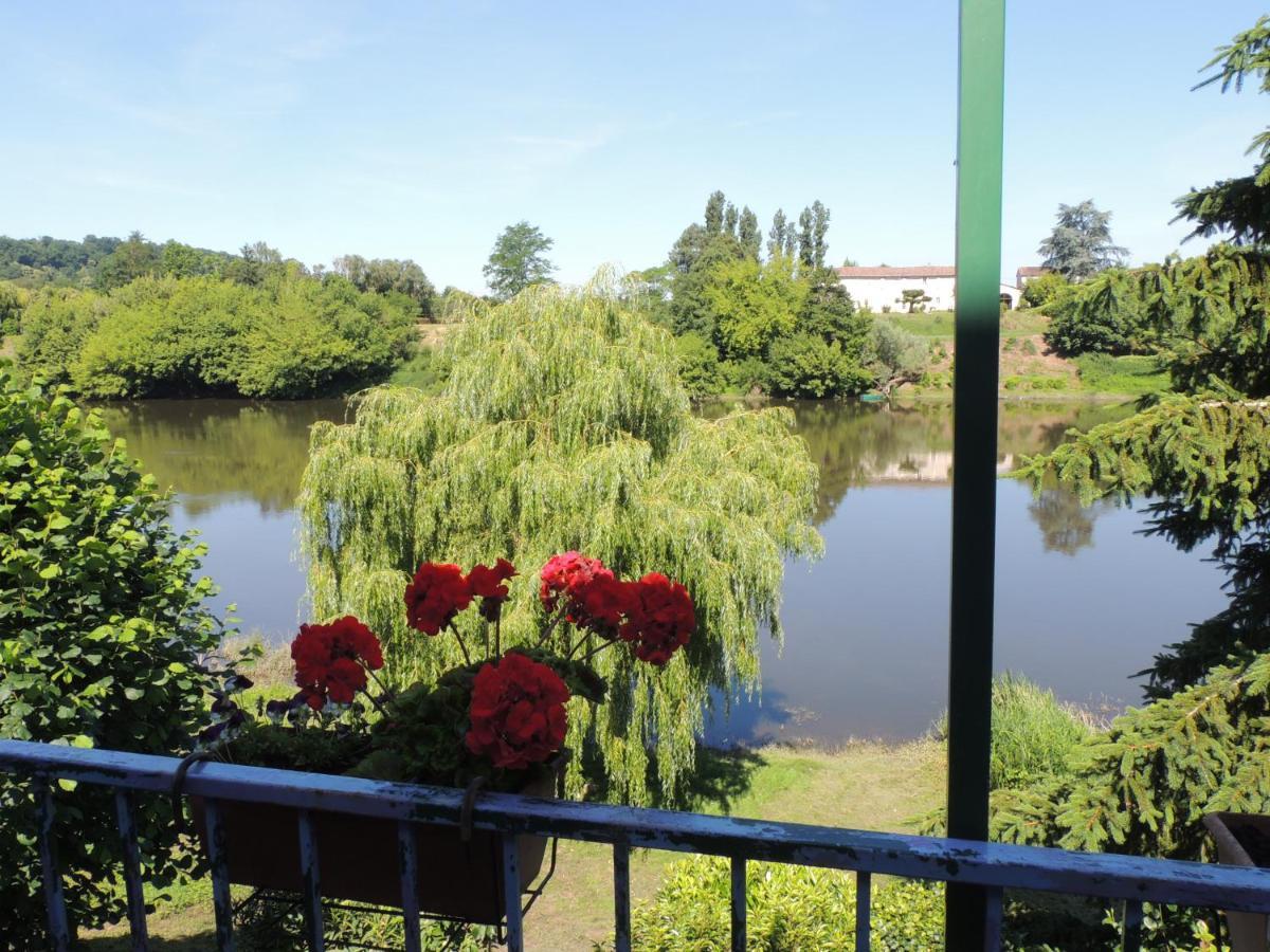 Le Jardin Des Cygnes Bed and Breakfast Pineuilh Buitenkant foto